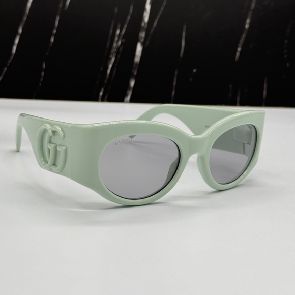NEW AUTHENTIC GUCCI Injected Oval Frame Women Sunglasses Gucci - Picture 6 of 13
